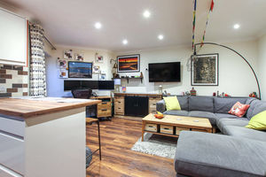 Photo 10- click for photo gallery